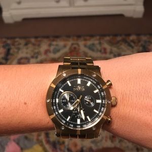 Gold invicta watch